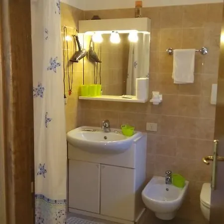 Co.ri. מנאג'יו